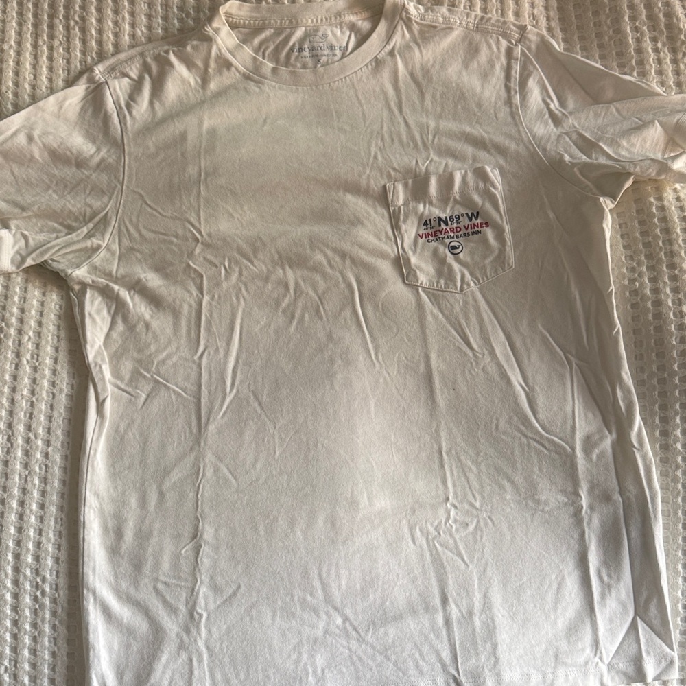 Vineyard Vines Classic White Short Sleeve Tee - Chatham Bars Inn